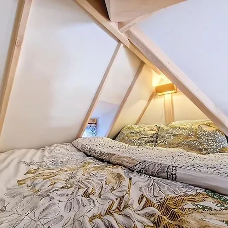 Шале Cosy Tiny Centre-ville De Ним